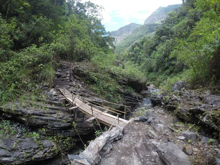 wooden-bridge-to-gocta