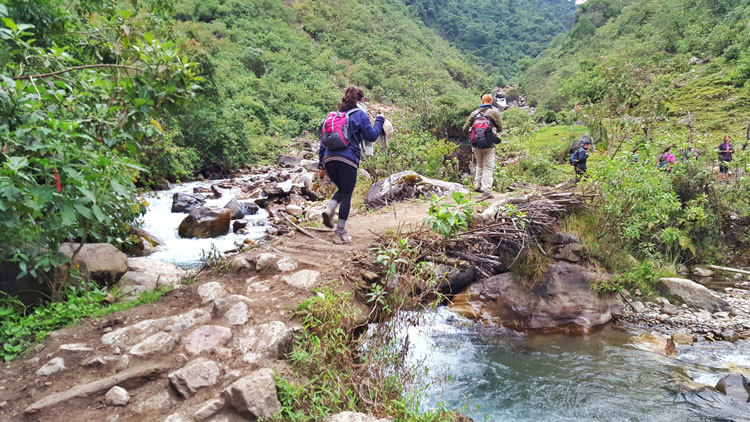 river-crossing-salkantay-trek
