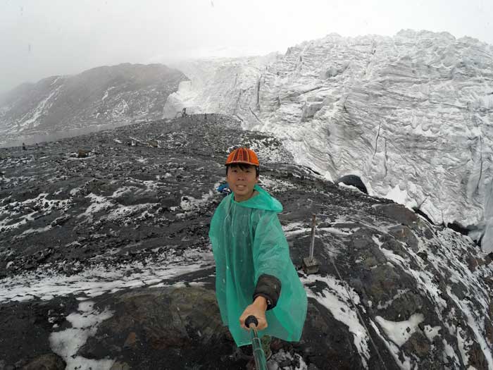 selfie at pastoruri glacier