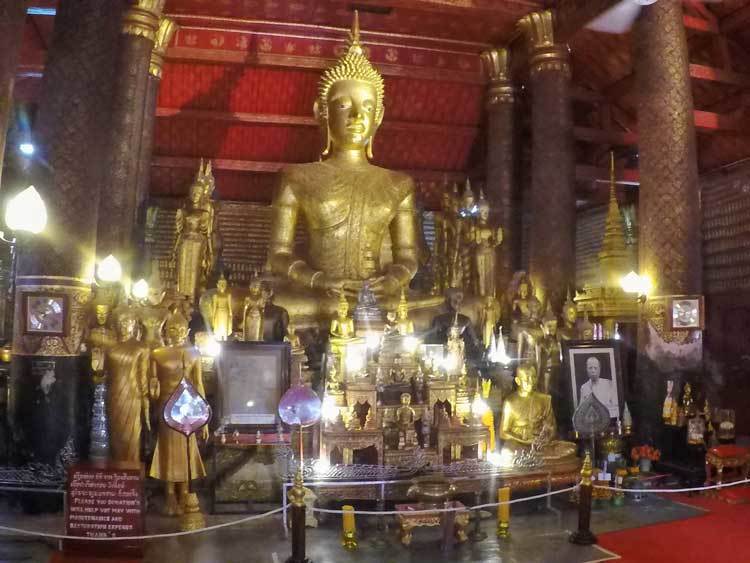 Inside-a-Lao-Temple